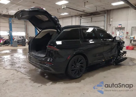 2024 Lincoln Nautilus Black Label z USA, uszkodzony, nr VIN 5LMPJ9J43RJ876353